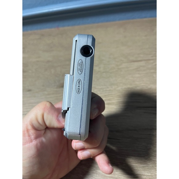 Vintage Silver‎ Digital Camera Model 78379-ACC Collector Retro Style NOT TESTED - Picture 4 of 6